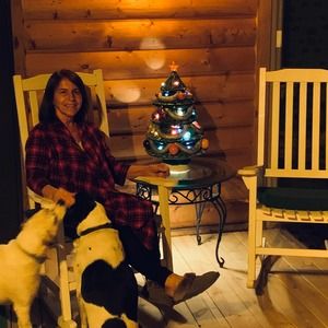 Meet your Posher, Renee